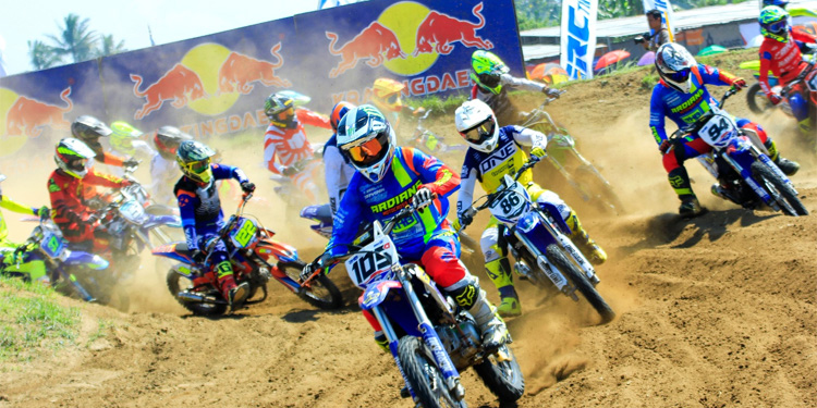 Diikuti Crosser Terbaik se-Indonesia, Kratingdaeng Supercrosser 2024 Dirtwar Energy Kembali Digelar di Tiga Kota