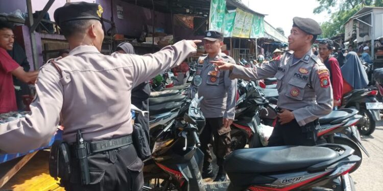 Tingkatkan Keamanan dan Kenyamanan, Samapta Polsek Curug Gelar Patroli Dialogis