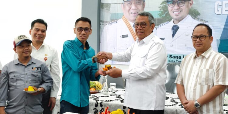 Resmikan Gedung Layanan Informasi, Benyamin Davnie: Fasilitas untuk Wartawan Tangsel