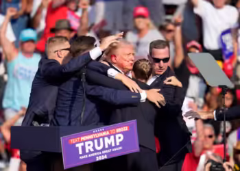 Akibat Insiden Penembakan Donald Trump, Satu Penonton Tewas dan Beberapa Dikabarkan Kritis