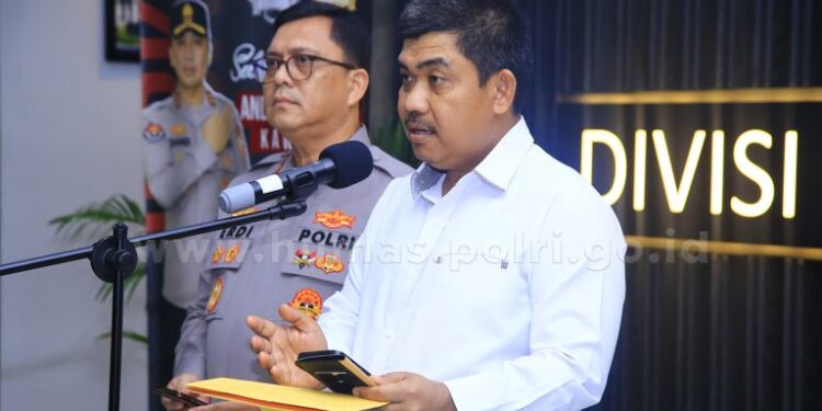 Tersangka Terorisme di Malang Terpapar Radikalisme dari Medsos, Belajar Rakit Bom di Kamarnya