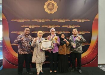 Pemkot Tangsel Raih Penghargaan Universal Health Coverage (UHC) 2024