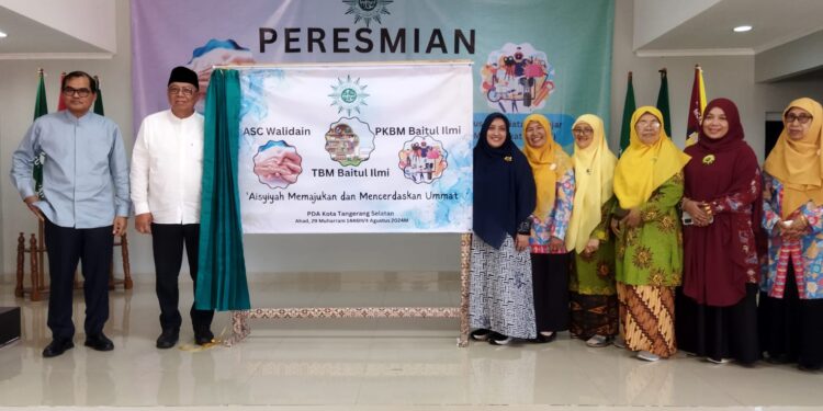 Wali Kota Resmikan ASC Walidain, TBM dan PKBM Baitul Ilmi di PDA Tangsel