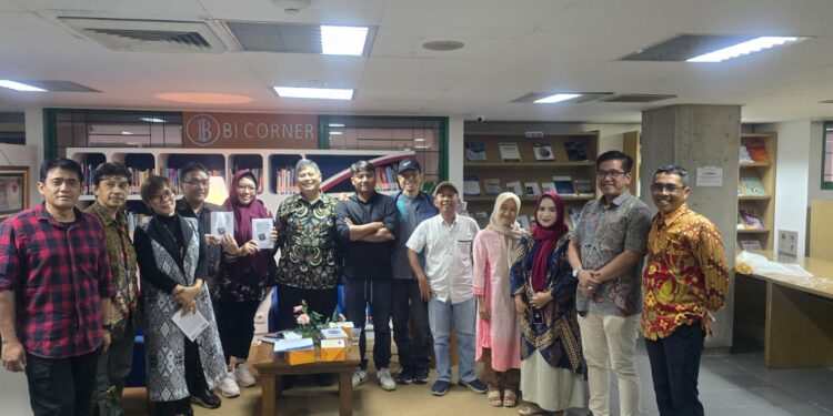 Acara Bedah Buku “Masa Depan Industri Televisi” Dihadiri Eks Jurnalis Jawa Pos