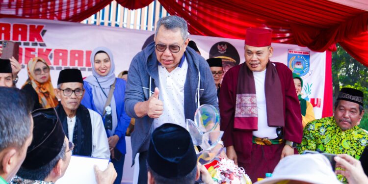 Benyamin Davnie Apresiasi Kekompakan Kecamatan Setu Menggelar Semarak HUT Ke-79 RI