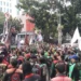 Aksi Demo Ojol Blokade Akses Jalan Budi Kemuliaan, Sempat Ricuh dengan Polisi