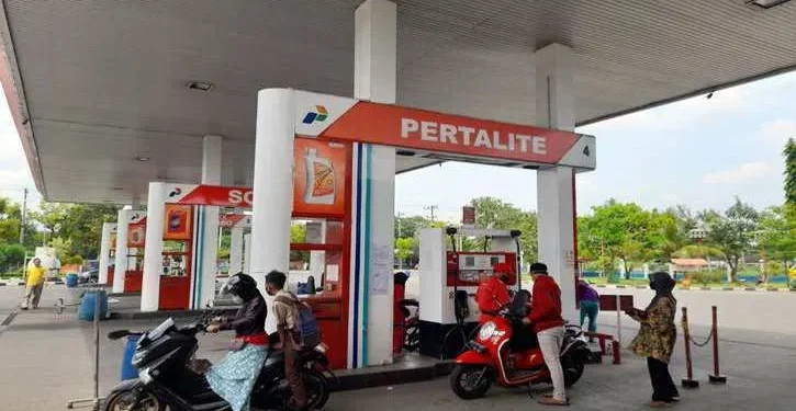 Pembelian BBM Pertalite Akan Dibatasi Mulai 1 September, DPR: Harus Tepat Sasaran