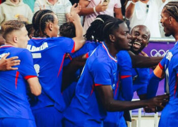 Siang Ini di Rumah Aja! Ada Laga Gregoria vs Intanon di Perempat Final Bulu Tangkis Olimpiade