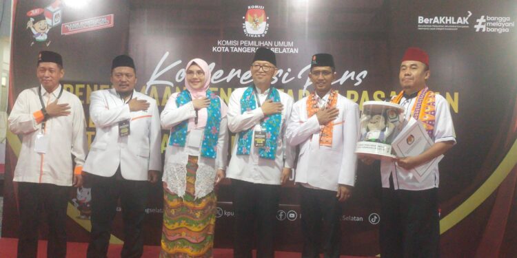 Paslon Ruhama-Shinta Daftar Ke KPU Tangsel, Usung Jargon “Matang Sehat”