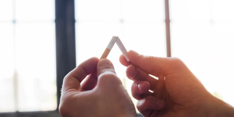 Susah Berhenti Merokok? Stop dengan 10 Cara Ini