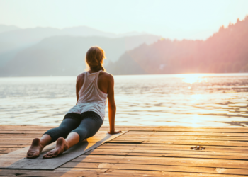Kendalikan Kesehatan Mental dan Emosional Melalui Teknik Yoga