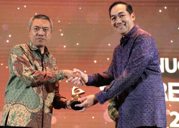 Aktif Dalam Pemberdayaan UMKM, BRI Terima Penghargaan Community Empowerment & Development Pada Anugerah ESG Republika 2024