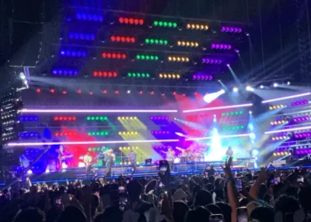 Penuh Gimik dan Interaktif, Konser Bruno Mars di Jakarta Sukses ‘Menyihir’ Penonton