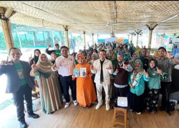 Gandeng LPK Lumosa, Gerai Lengkong Gelar Pelatihan Public Speaking untuk Para Ibu di Tangsel