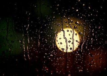 hujan malam hari