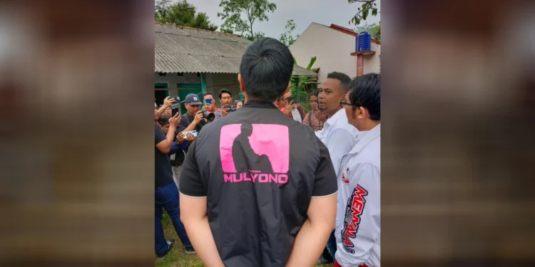 Bikin Heboh, Rompi yang Dipakai Kaesang Pangarep Bertuliskan ‘Putra Mulyono’