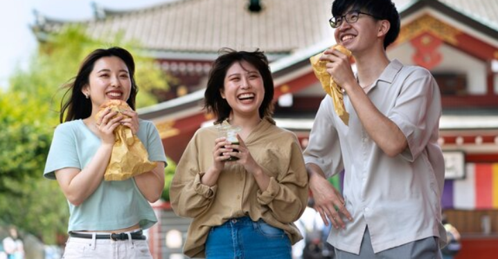 Atasi Lelah Mental dan Stress, Anak Muda di China Pilih Tinggal di Panti Jompo