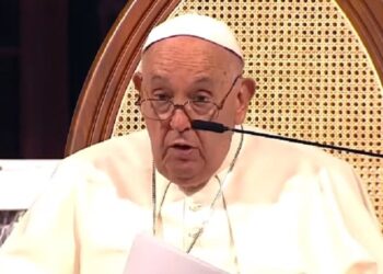 Curhat Pilu Seorang Guru, Membuat Paus Fransiskus Terkesan