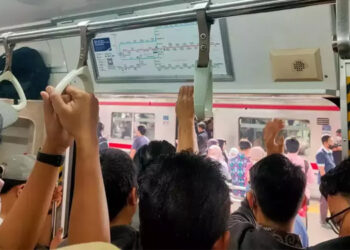 Dikabarkan Adanya Rel Patah di Tebet, KRL Arah Manggarai Tertahan di Pasar Minggu