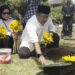 Ziarah ke Makam Babeh Sabeni, Rano Karno Menangis Kenang Hal Ini