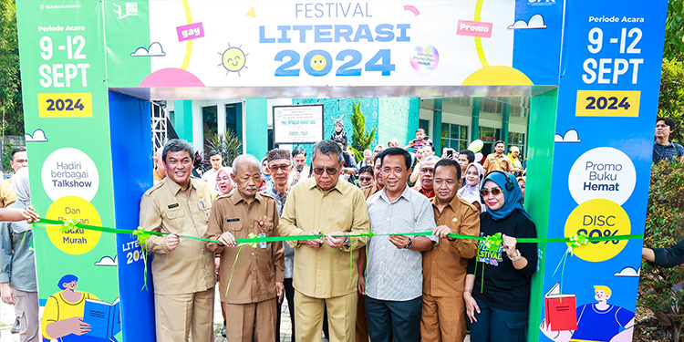 Buka Festival Literasi, Benyamin Ajak Masyarakat Berkunjung ke Perpustakaan