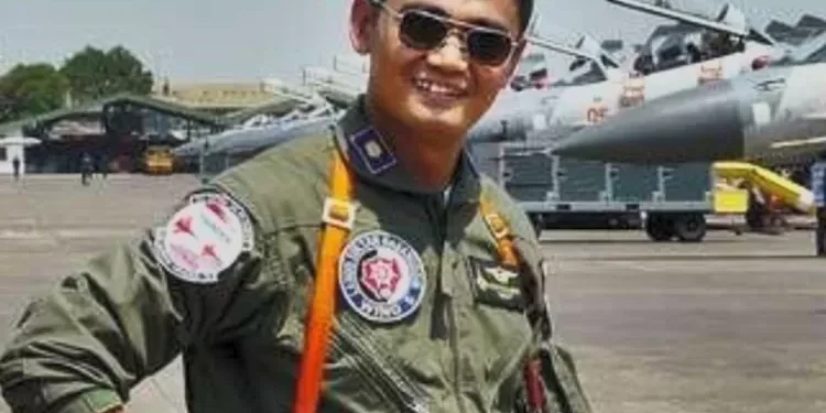 Kenalan dengan Kolonel Pnb Anton Pallaguna Ajudan Prabowo dari TNI AU, Cek Profilnya