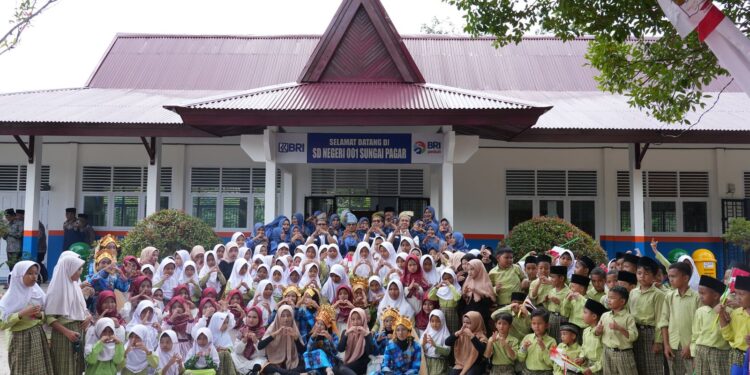 Dorong Kualitas Pendidikan dan SDM Unggul, “BRI Peduli Ini Sekolahku” Bantu Renovasi SDN 001 Sungai Pagar Riau