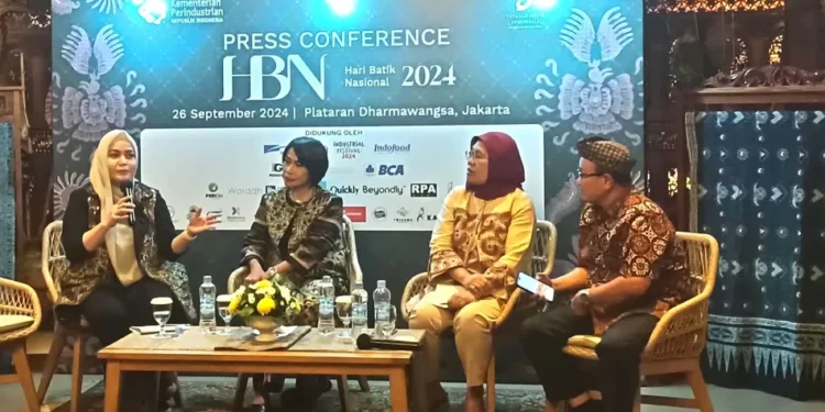 Hari Batik Nasional 2024, YBI Gelar Workshop hingga Acara Hiburan di Kota Kasablanka