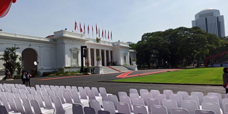 Istana Siap Sambut Presiden Baru, Dekorasi Bunga Terpajang Rapi