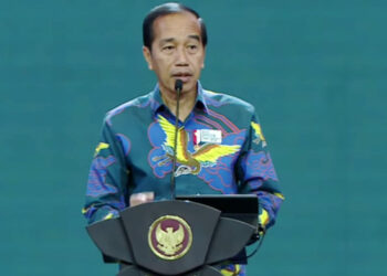 Hakim Desak Kenaikan Gaji, Jokowi Tegaskan Hal Ini