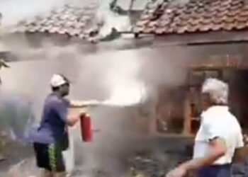 Satu Rumah di Batan Indah Hangus Terbakar, Kerugian Capai Ratusan Juta Rupiah