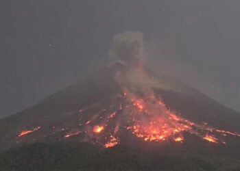 Aktivitas Vulkanik Meningkat, Gunung Merapi Muntahkan 50 Kali Guguran Lava