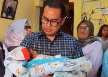 Jenguk Bayi yang Dilahirkan dari Ibu ODGJ, Pilar Berikan Nama dan Harapan Baru