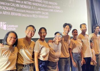 Reza Rahadian Luncurkan Film Pertama, Tunggu Tanggal Mainnya!