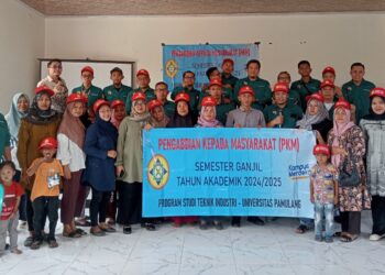 Sosialisasi Pemanfaatan Social Media Marketing untuk Meningkatkan Penjualan Produk Hasil UMKM Desa Ranca Kalapa