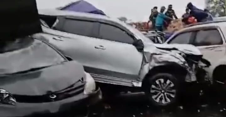 Jasa Marga Masih Evakuasi Kendaraan yang Terlibat Kecelakaan di KM 92