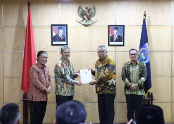 Serah Terima Pelaksanaan Tugas Wali Kota Tangsel, Pj Al Muktabar: Laksanakan Agenda Pembangunan