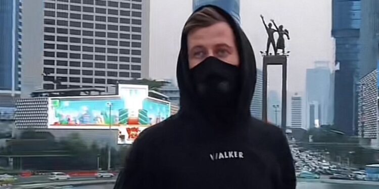 Alan Walker Unggah Video Jalan-Jalan ke Bundaran HI, Komentar Netizen Bikin Ngakak