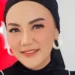 Selebgram Arie Rieyanthie Diselingkuhi Suami Saat Umrah, Begini Kronologinya