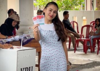 Ini Pesan Ayu Ting Ting untuk Depok Usai Menyoblos di TPS