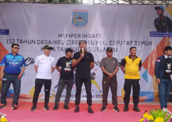 Meriahkan HUT ke-112 Cirendeu, Ribuan Warga Antusias Ikut Gerak Jalan