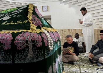 disway suami sendiri