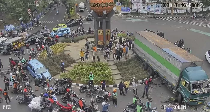 kontainer horor cipondoh