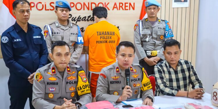 Ungkap Kasus Penemuan Bayi, Polsek Pondok Aren Amankan Dua Tersangka