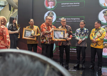 Terinovatif dalam Pelayanan Investasi, DPMPTSP Tangsel Raih Penghargaan dari Pemprov Banten