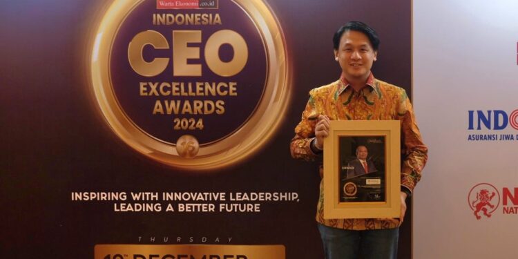 FIFGROUP Raih Indonesia CEO Excellence Awards 2024