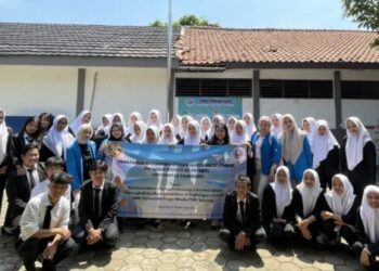 Teknologi Informasi dalam Meningkatkan Akses Pendidikan di SMK Pariwisata Puspa Wisata PGRI Serpong 
