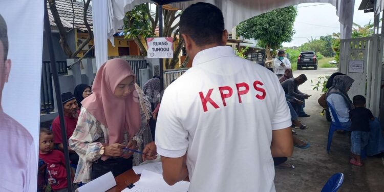 Pemerintah Beri Santunan Segini bagi Petugas KPPS yang Sakit dan Meninggal Dunia