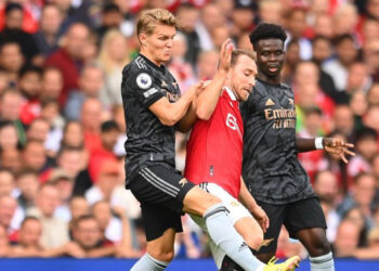 Babak Ketiga Piala FA: Arsenal vs MU, Liverpool dan City Lawan Klub League Two