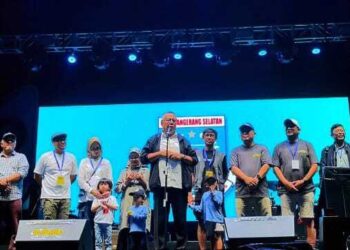 Meski Diguyur Hujan, Antusias Masyarakat Tetap Membara di Tangsel Sejiwa Fest
